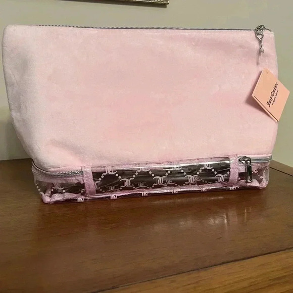 NWT Juicy Couture Baby Pink XL Rhinestone Cosmetics Travel Bag w/ Toiletry Area - Picture 3 of 6
